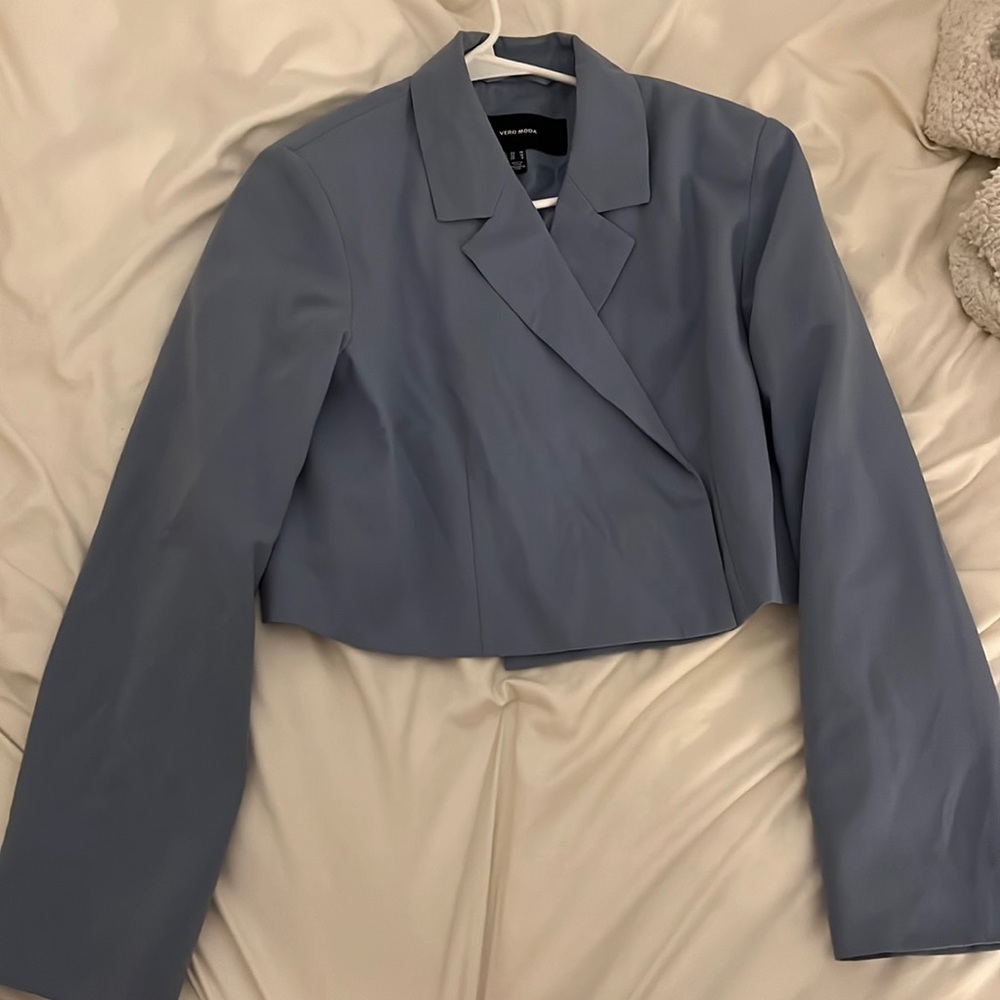 VERO MODA Crop Blazer